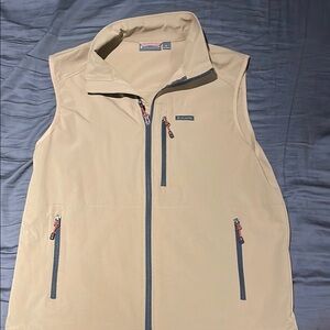 Free Country Tan Vest with Zipper Accents